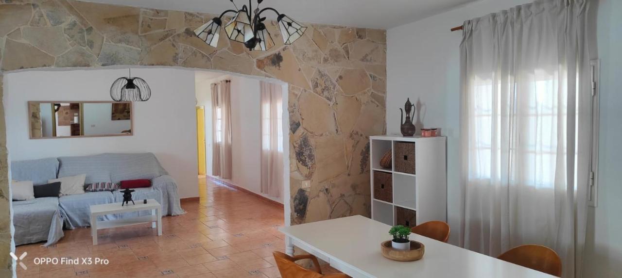 4 Family Home With Pool, Fuerteventura-Gran Tarajal Juan Gopar Kültér fotó
